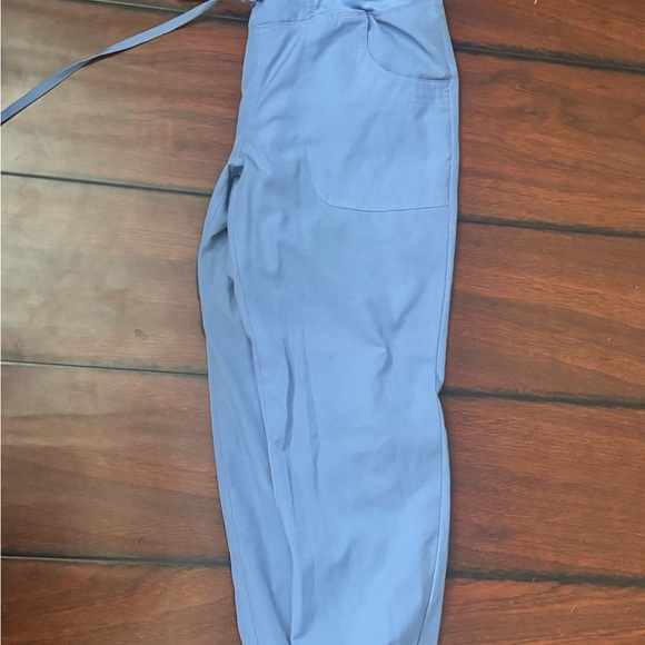 Infinity scrub set - Picture 2 of 2